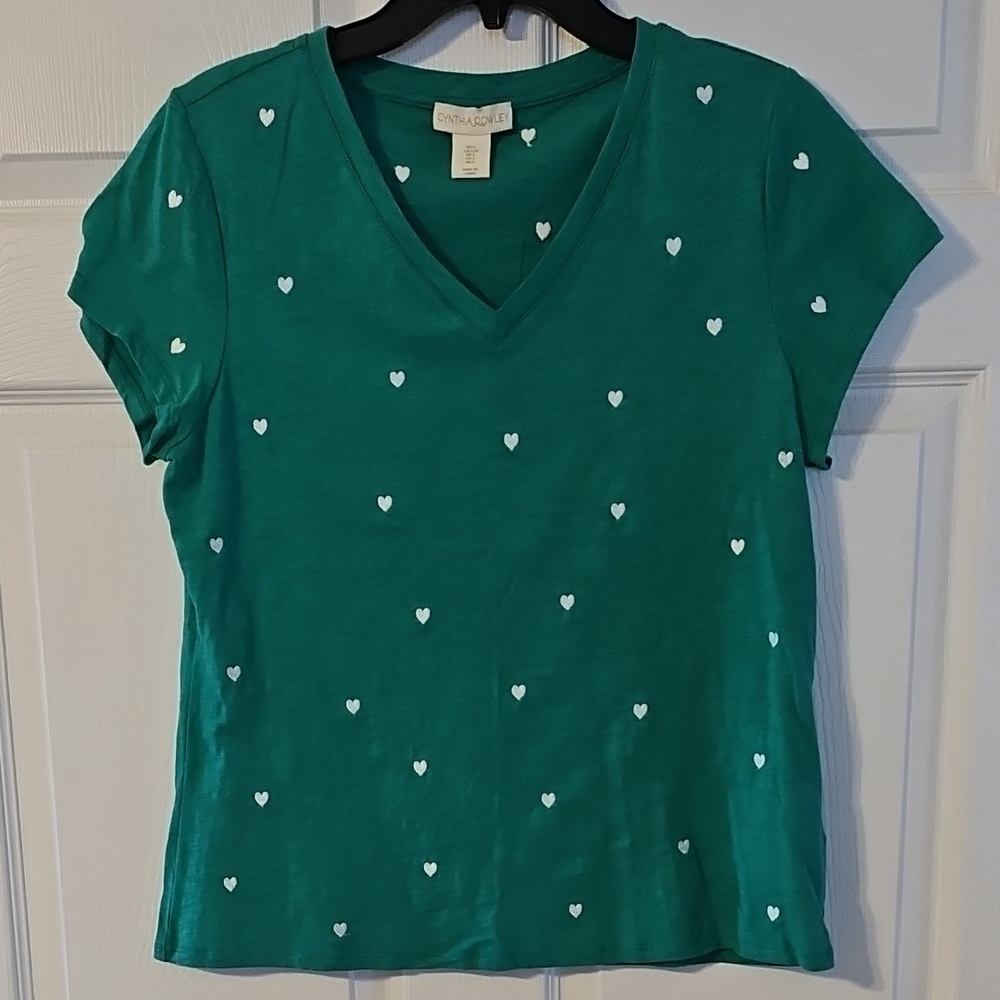 NWOT Cynthia Rowley Embroidered Heart V-neck Top